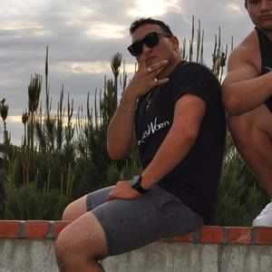 Meet your Posher, Isidro